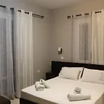 Ellis Pensión 4*